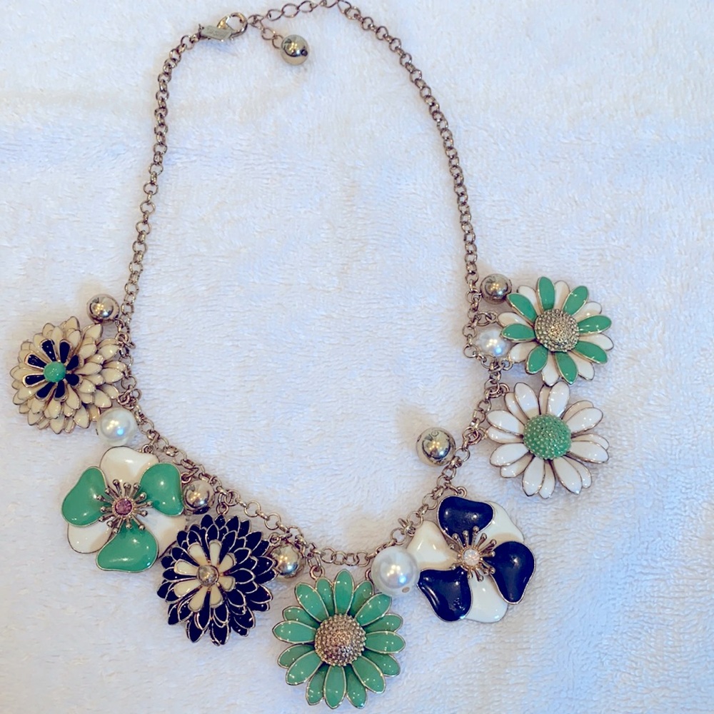 Kate Spade Statement necklace